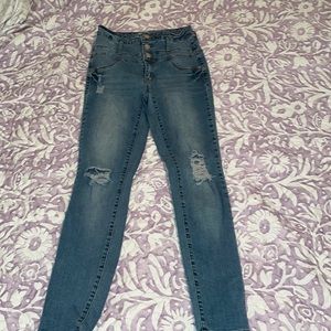 Refugee Ripped Jeans size 4